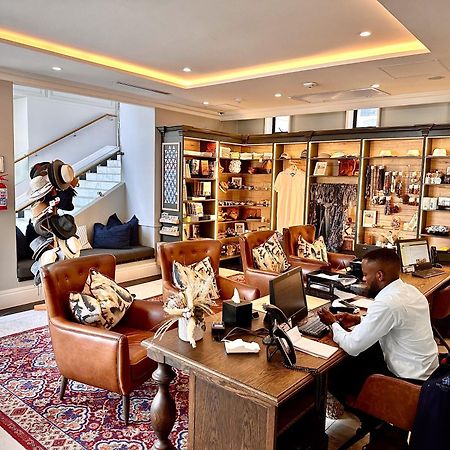 The Weinberg ווינדהוק מראה חיצוני תמונה The Library at the Cape Town Marriott Hotel
