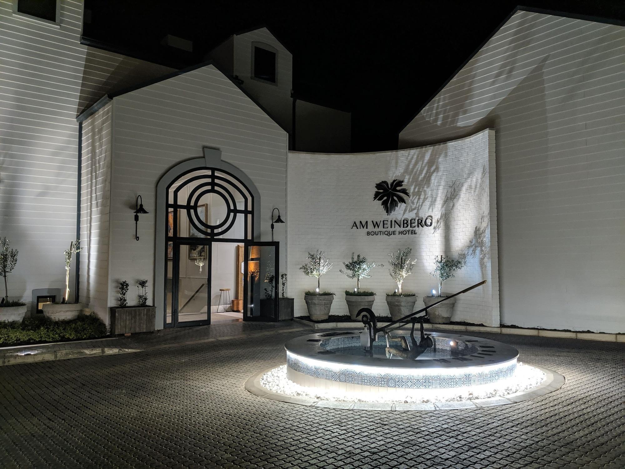 The Weinberg ווינדהוק מראה חיצוני תמונה Entrance of the hotel